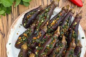 تصویر 1 از بهترین قیمت خرید ترشی بادمجان شکم پر مجلسی در همه جا